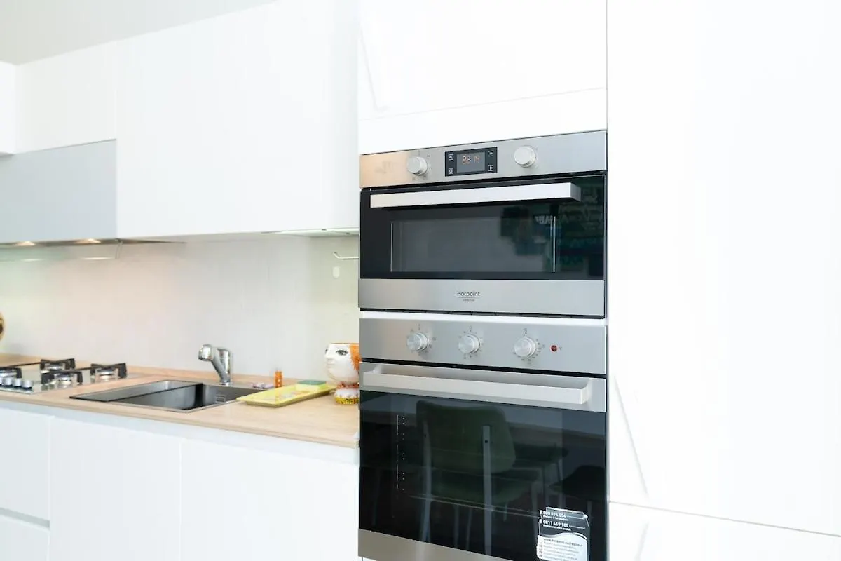 Bright Apartment In Front Of Navigli With Ac Wifi Milan