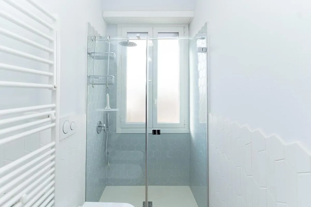 Bright Apartment In Front Of Navigli With Ac Wifi Milan
